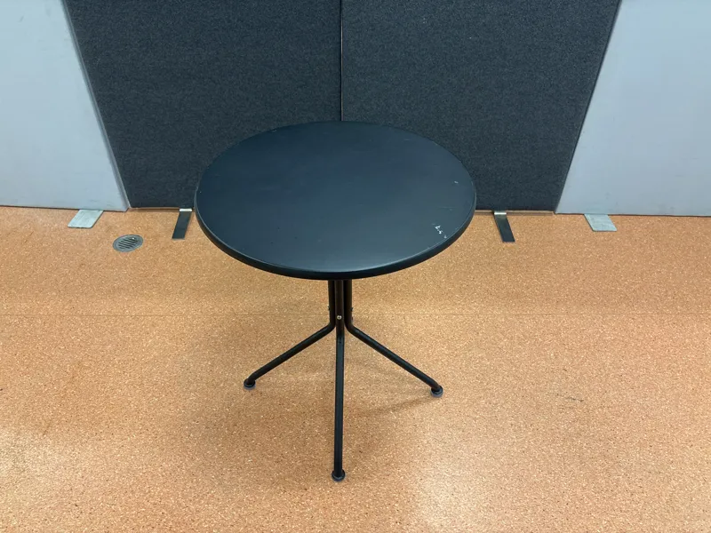 Table - Plastic, black, light weight